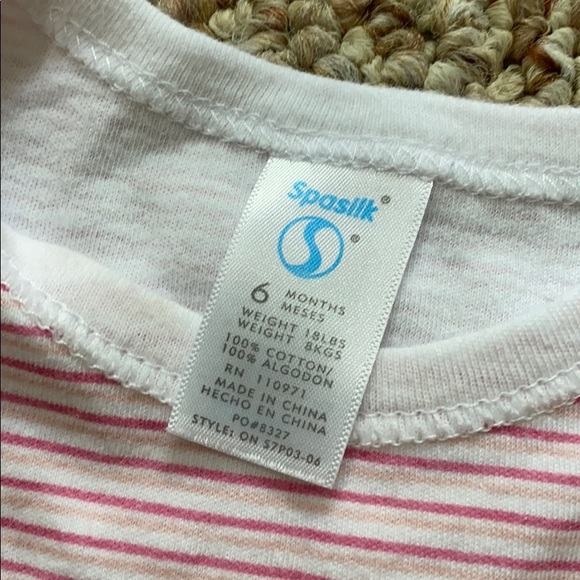 Baby girl onsie - Picture 2 of 3